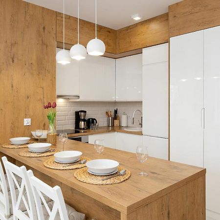 Jantar Apartamenty - Osiedle Bursztynowe II Kołobrzeg Buitenkant foto